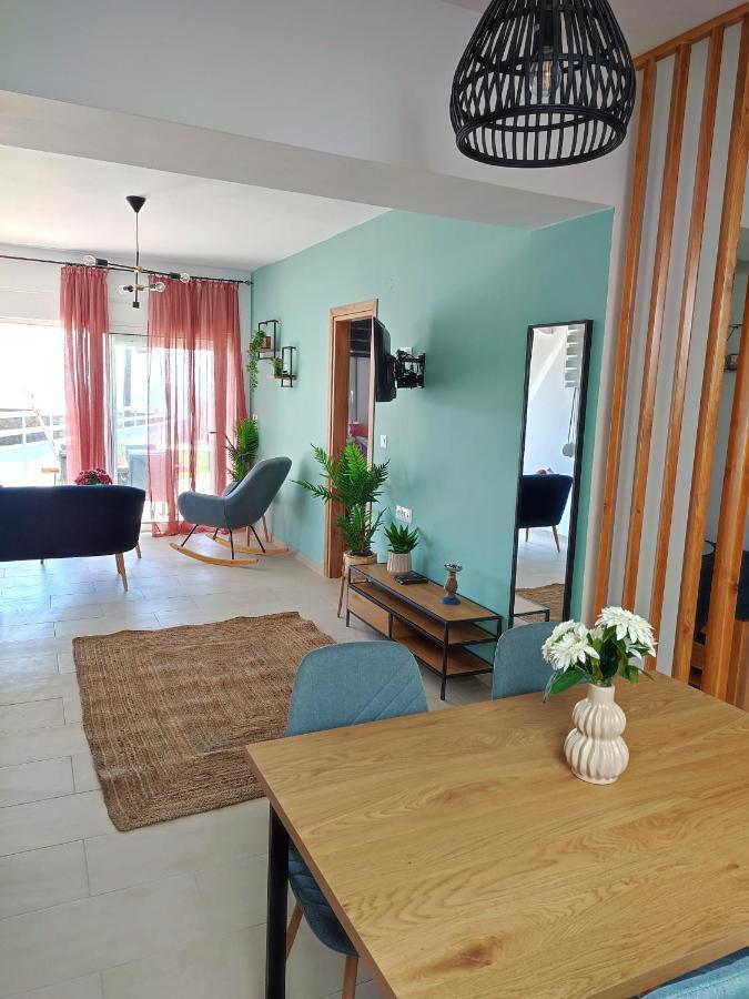 Kalokairini Avra Apartamento Archangelos  Exterior foto