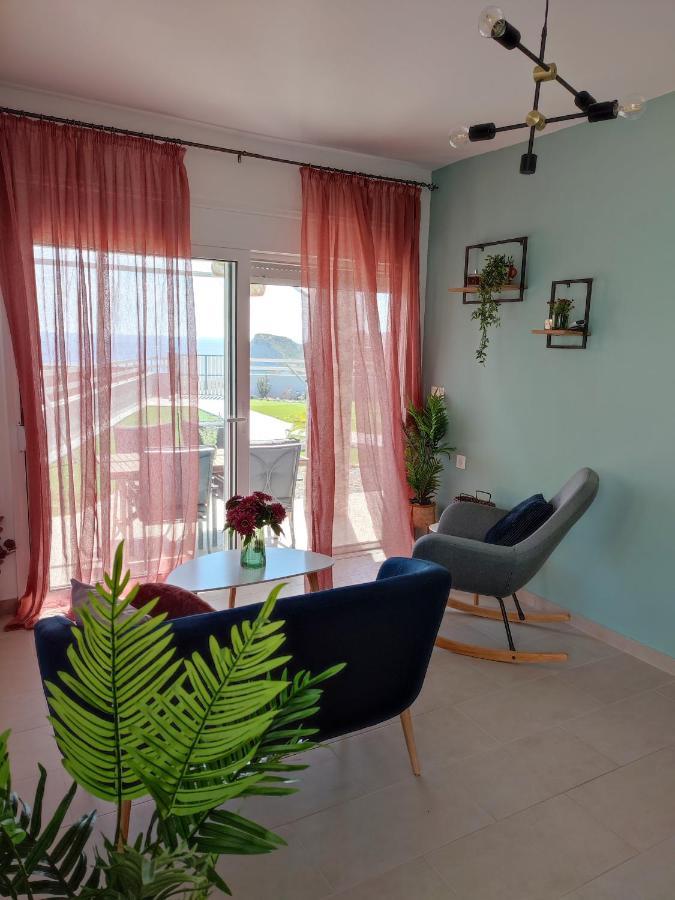 Kalokairini Avra Apartamento Archangelos  Exterior foto