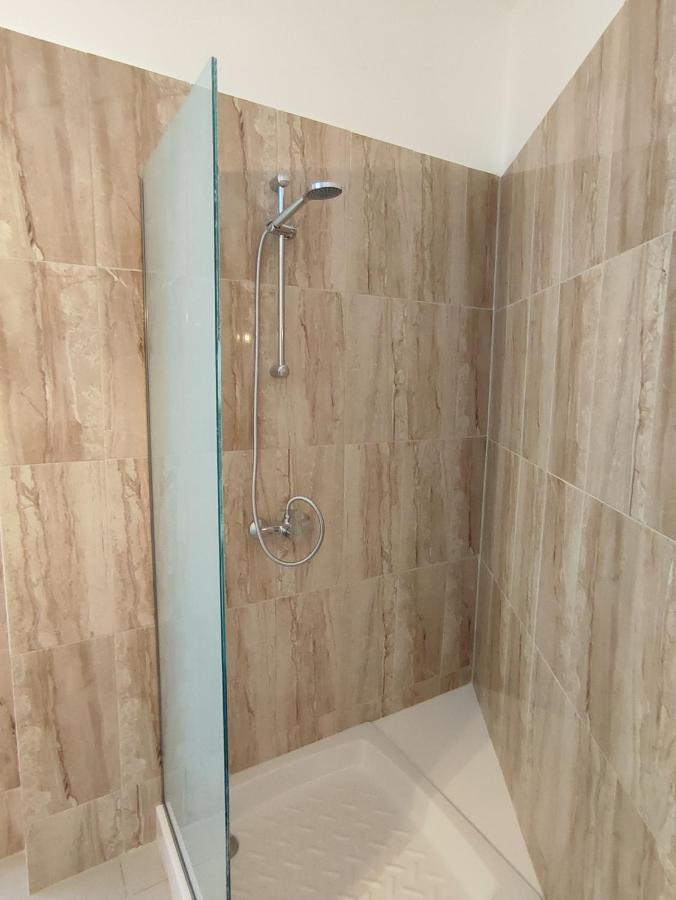 Kalokairini Avra Apartamento Archangelos  Exterior foto